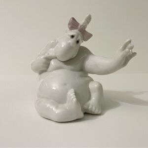 Nao Lladro Porcelain You Are So Kind Gorilla Figurine